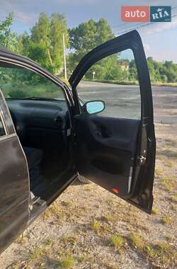 Минивэн Volkswagen Sharan 1996 в  фото 16 Минивэн Volkswagen Sharan 1996 в