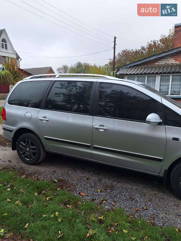 Минивэн Volkswagen Sharan 2004 в Виннице