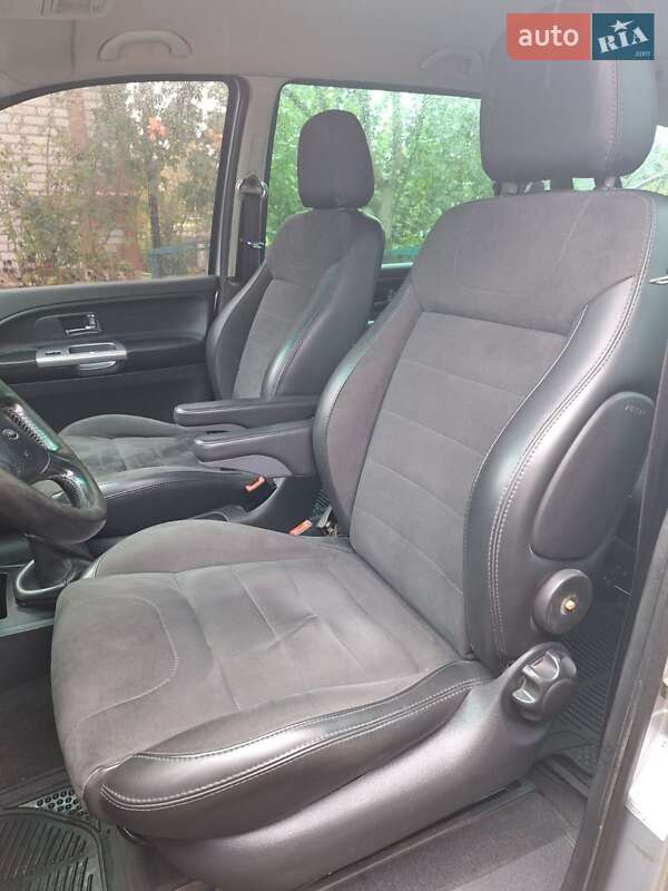 Минивэн Volkswagen Sharan 2004 в Виннице