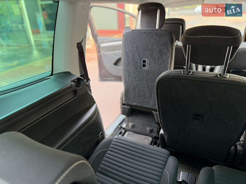 Минивэн Volkswagen Sharan 2014 в Ровно