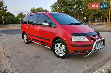 Мінівен Volkswagen Sharan 2002 в Миколаєві