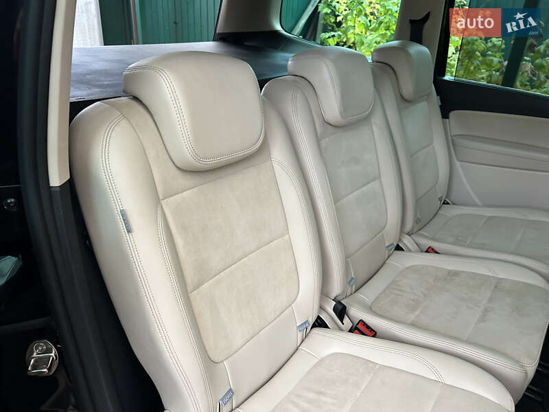 Минивэн Volkswagen Sharan 2011 в Белой Церкви