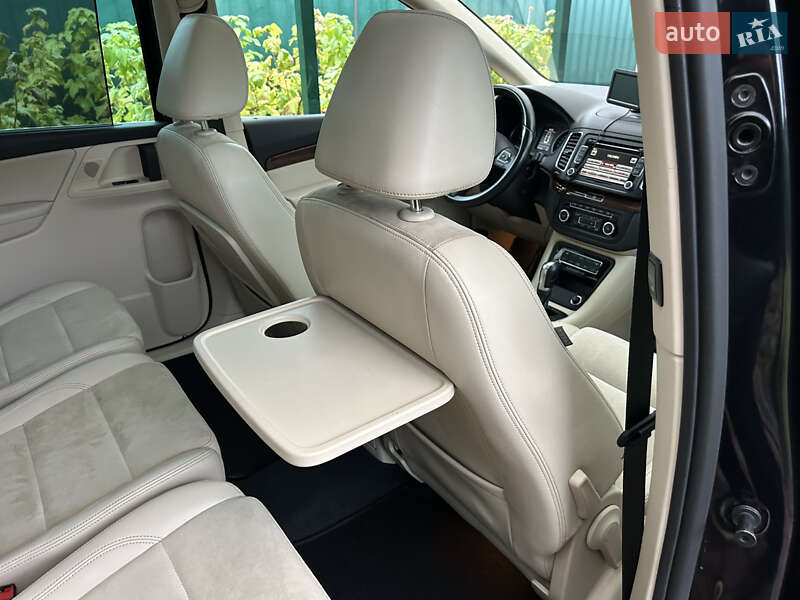 Минивэн Volkswagen Sharan 2011 в Белой Церкви