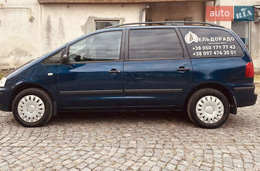 Минивэн Volkswagen Sharan 2002 в Сваляве