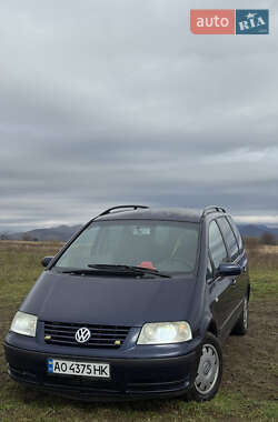 Мінівен Volkswagen Sharan 2000 в Тереблі