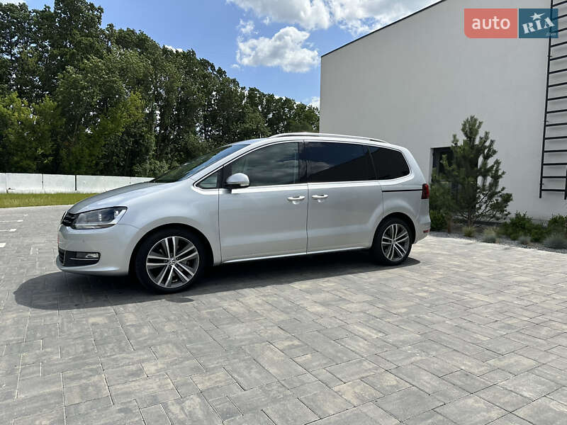Минивэн Volkswagen Sharan 2017 в Луцке