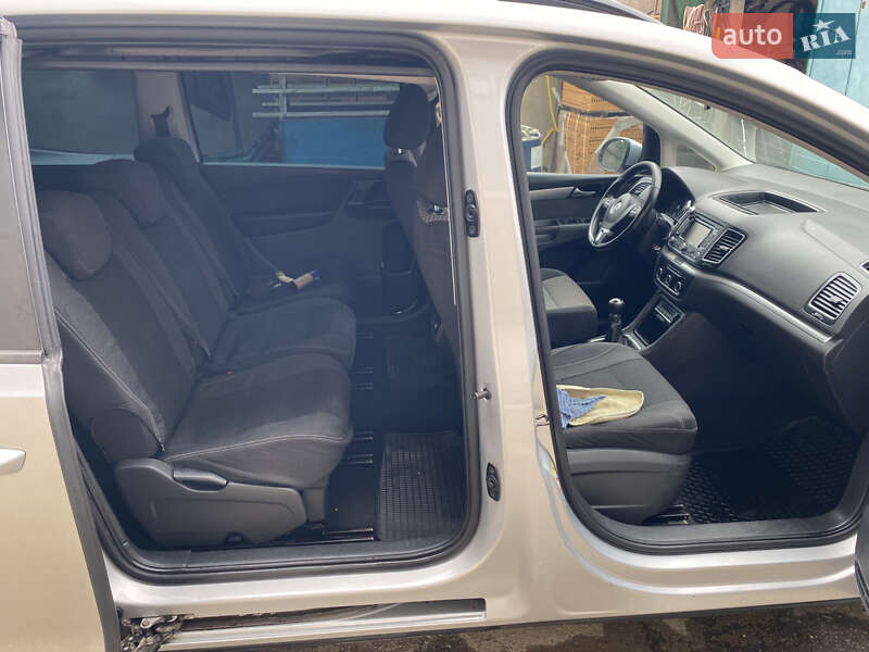 Минивэн Volkswagen Sharan 2011 в Доброславе фото 11 Минивэн Volkswagen Sharan 2011 в Доброславе