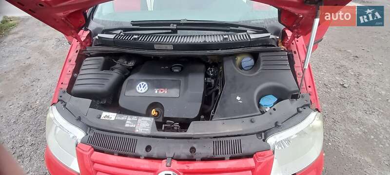 Минивэн Volkswagen Sharan 2001 в Хмельницком