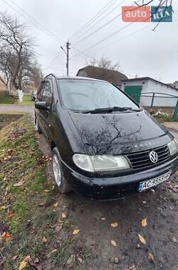 Мінівен Volkswagen Sharan 1999 в Володимирі