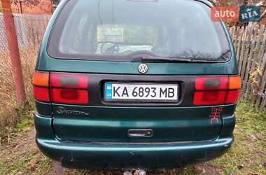Минивэн Volkswagen Sharan 1998 в Киеве
