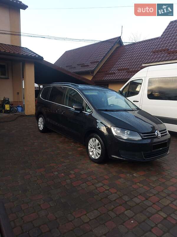 Минивэн Volkswagen Sharan 2016 в Ивано-Франковске