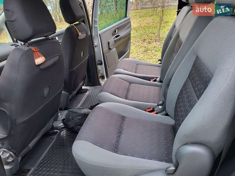 Мінівен Volkswagen Sharan 2004 в Хмельницькому