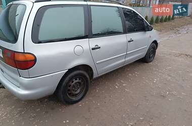 Минивэн Volkswagen Sharan 1998 в Виннице