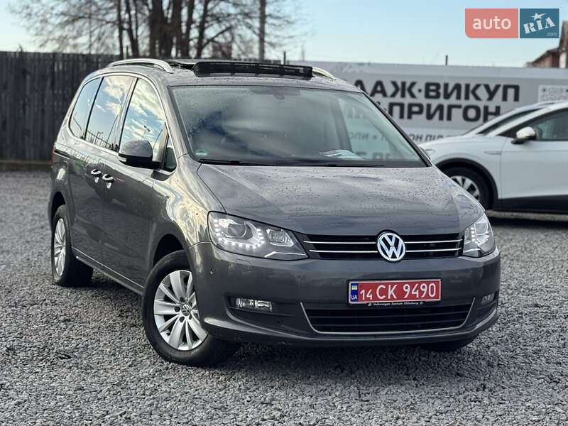 Минивэн Volkswagen Sharan 2015 в Сарнах
