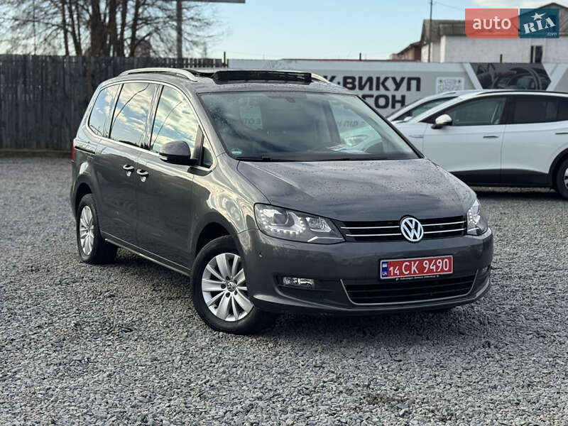 Минивэн Volkswagen Sharan 2015 в Сарнах