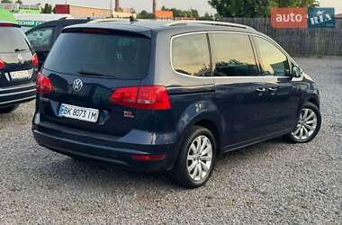 Минивэн Volkswagen Sharan 2012 в Сарнах