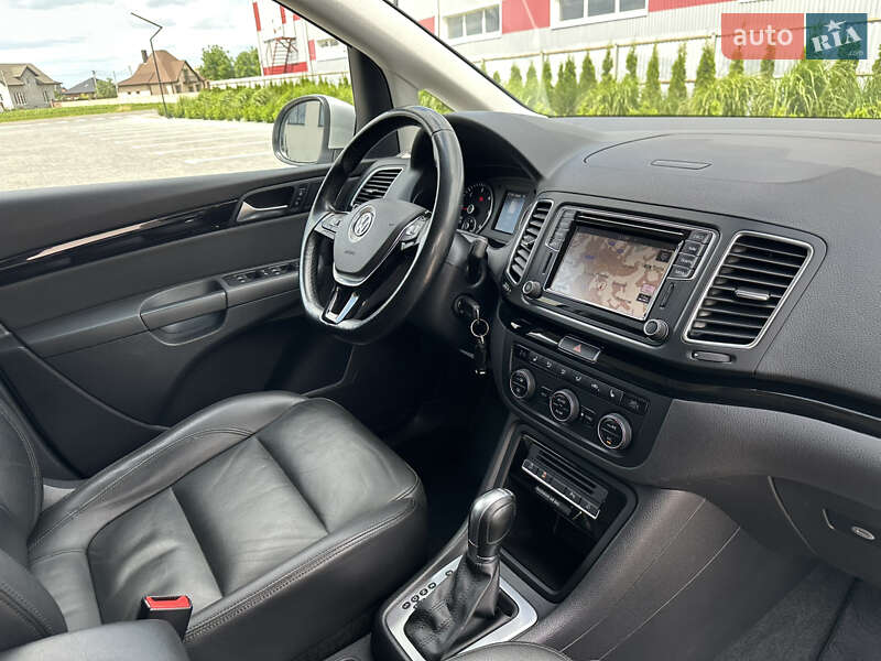 Минивэн Volkswagen Sharan 2017 в Луцке фото 41 Минивэн Volkswagen Sharan 2017 в Луцке