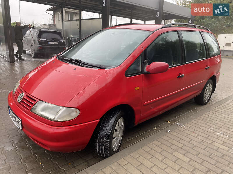Минивэн Volkswagen Sharan 1998 в Львове