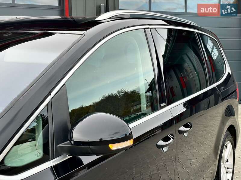 Мінівен Volkswagen Sharan 2012 в Ковелі