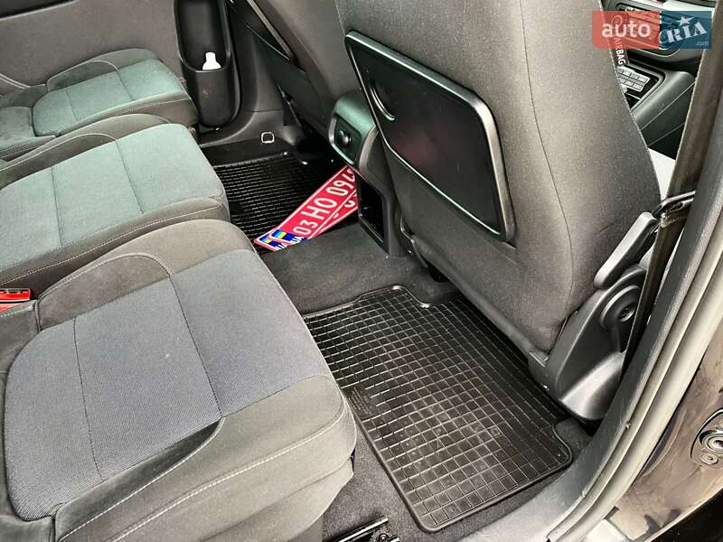 Мінівен Volkswagen Sharan 2012 в Ковелі