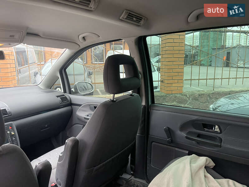 Мінівен Volkswagen Sharan 2007 в Києві фото 8 Мінівен Volkswagen Sharan 2007 в Києві