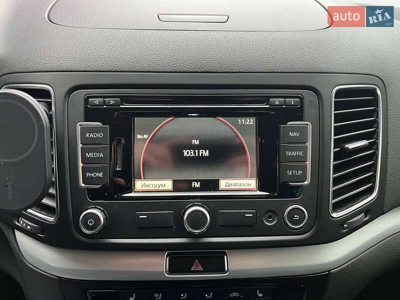 Минивэн Volkswagen Sharan 2014 в Киеве фото 19 Минивэн Volkswagen Sharan 2014 в Киеве