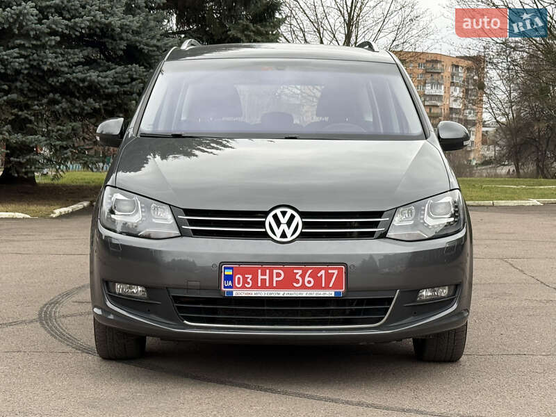 Минивэн Volkswagen Sharan 2012 в Ровно