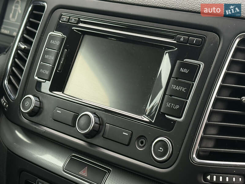 Минивэн Volkswagen Sharan 2012 в Ровно