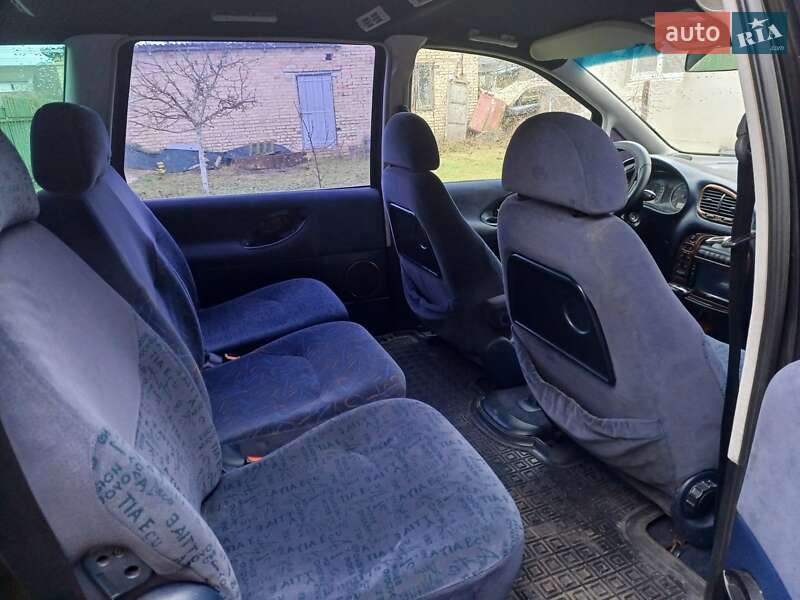 Минивэн Volkswagen Sharan 1998 в Киеве