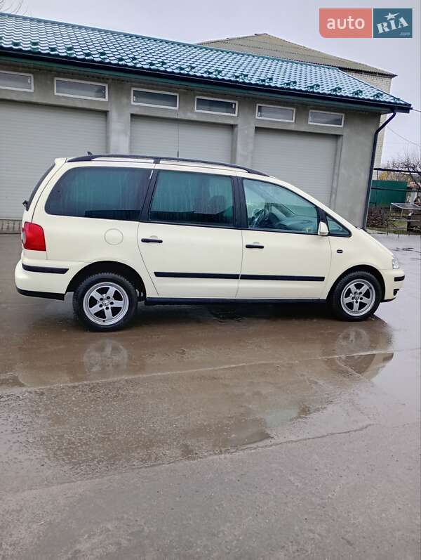 Мінівен Volkswagen Sharan 2007 в Теофіполі
