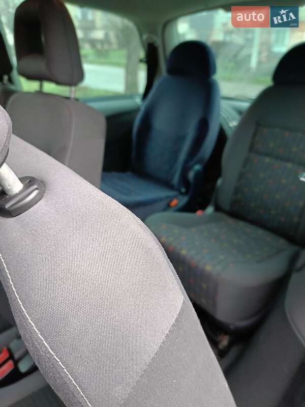 Минивэн Volkswagen Sharan 2009 в Днепре фото 7 Минивэн Volkswagen Sharan 2009 в Днепре