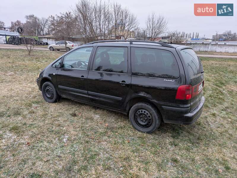 Минивэн Volkswagen Sharan 2003 в Барышевке фото 14 Минивэн Volkswagen Sharan 2003 в Барышевке