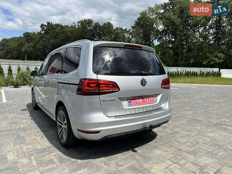 Минивэн Volkswagen Sharan 2017 в Луцке