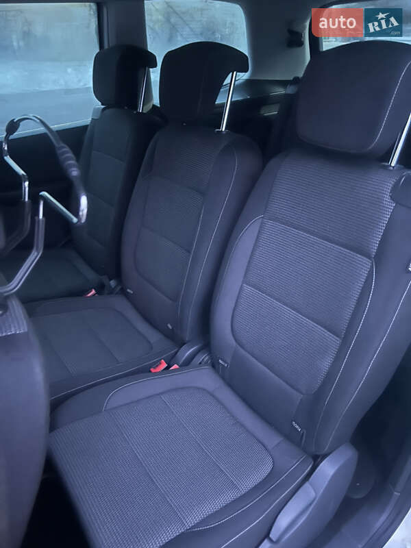 Мінівен Volkswagen Sharan 2016 в Івано-Франківську