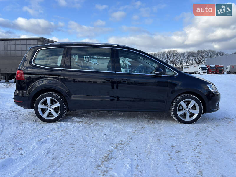 Минивэн Volkswagen Sharan 2011 в Черкассах