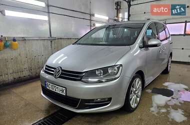 Минивэн Volkswagen Sharan 2012 в Луцке