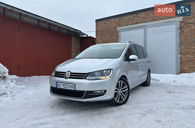 Мінівен Volkswagen Sharan 2017 в Луцьку