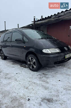 Минивэн Volkswagen Sharan 2000 в Хмельницком