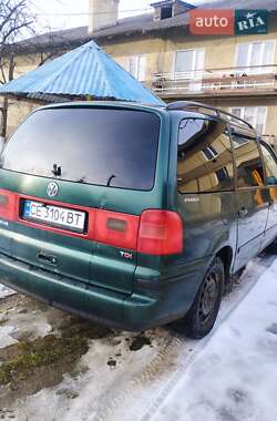 Минивэн Volkswagen Sharan 2000 в Глыбокой