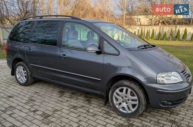 Минивэн Volkswagen Sharan 2007 в Каменец-Подольском