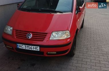 Мінівен Volkswagen Sharan 2002 в Нововолинську