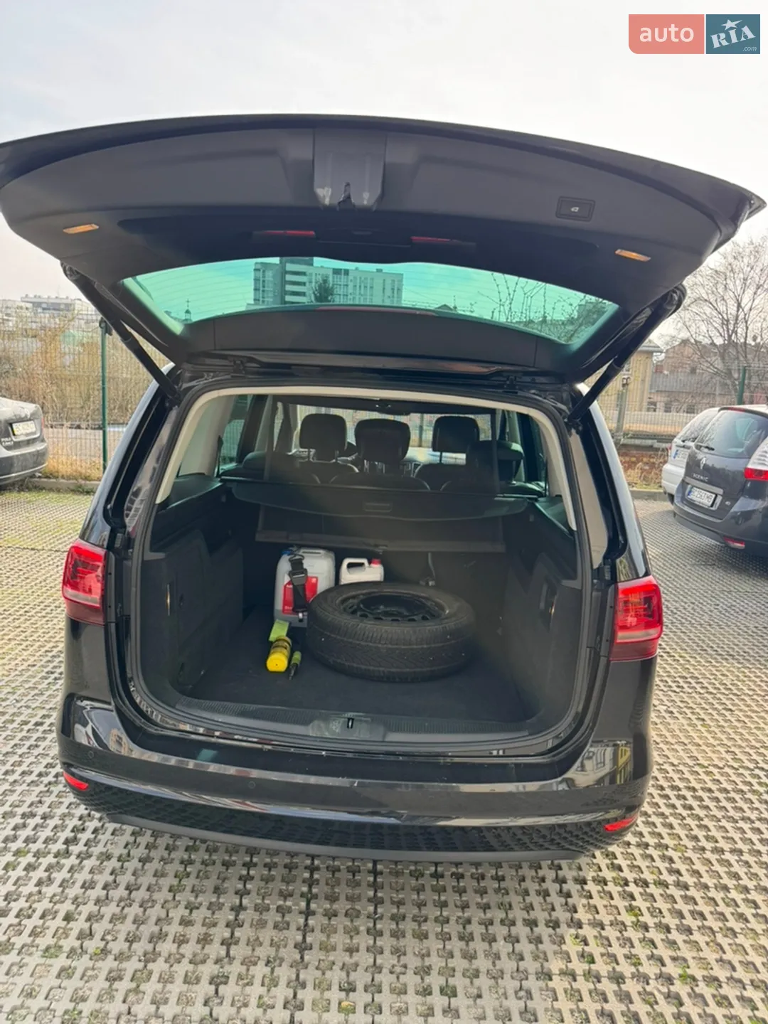 2016 Volkswagen Sharan - мініатюра 27