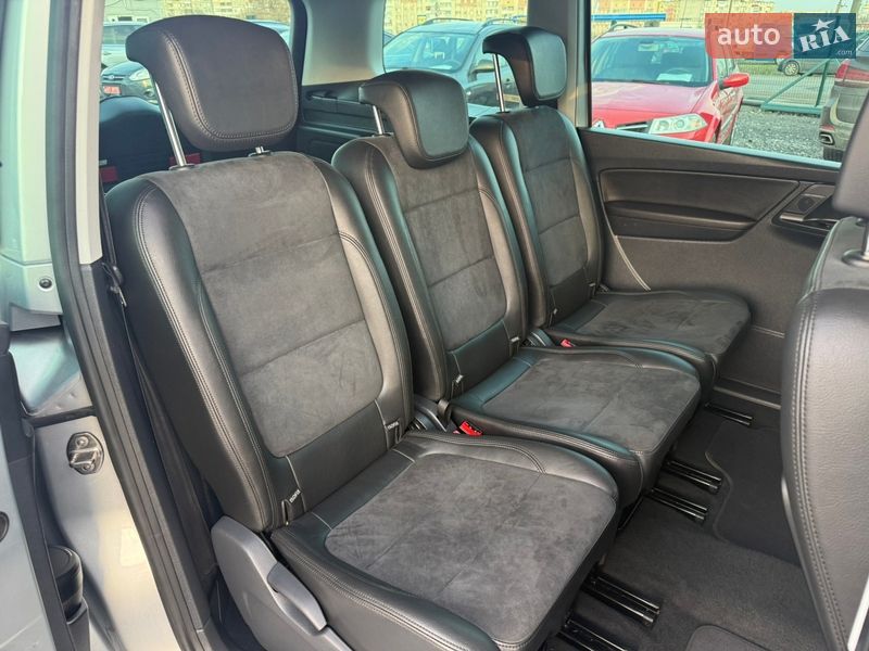 Минивэн Volkswagen Sharan 2014 в Ровно