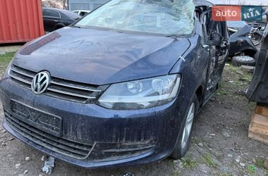 Мінівен Volkswagen Sharan 2013 в Києві