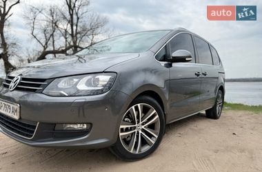 Минивэн Volkswagen Sharan 2012 в Запорожье