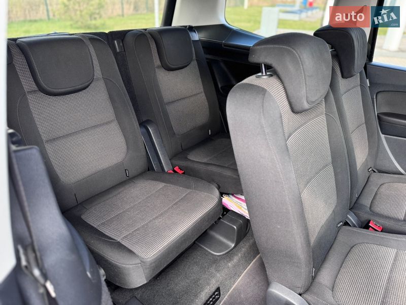 Минивэн Volkswagen Sharan 2013 в Ковеле