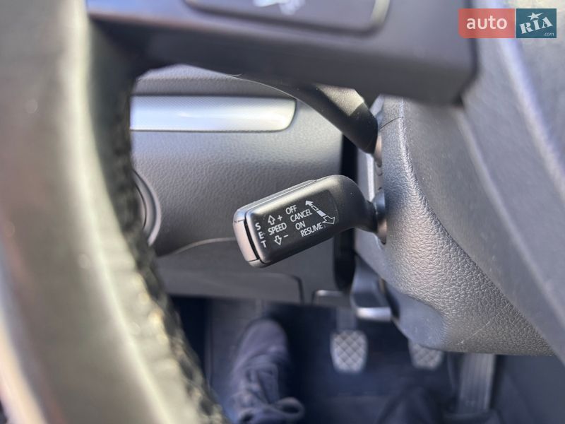 Минивэн Volkswagen Sharan 2013 в Ковеле