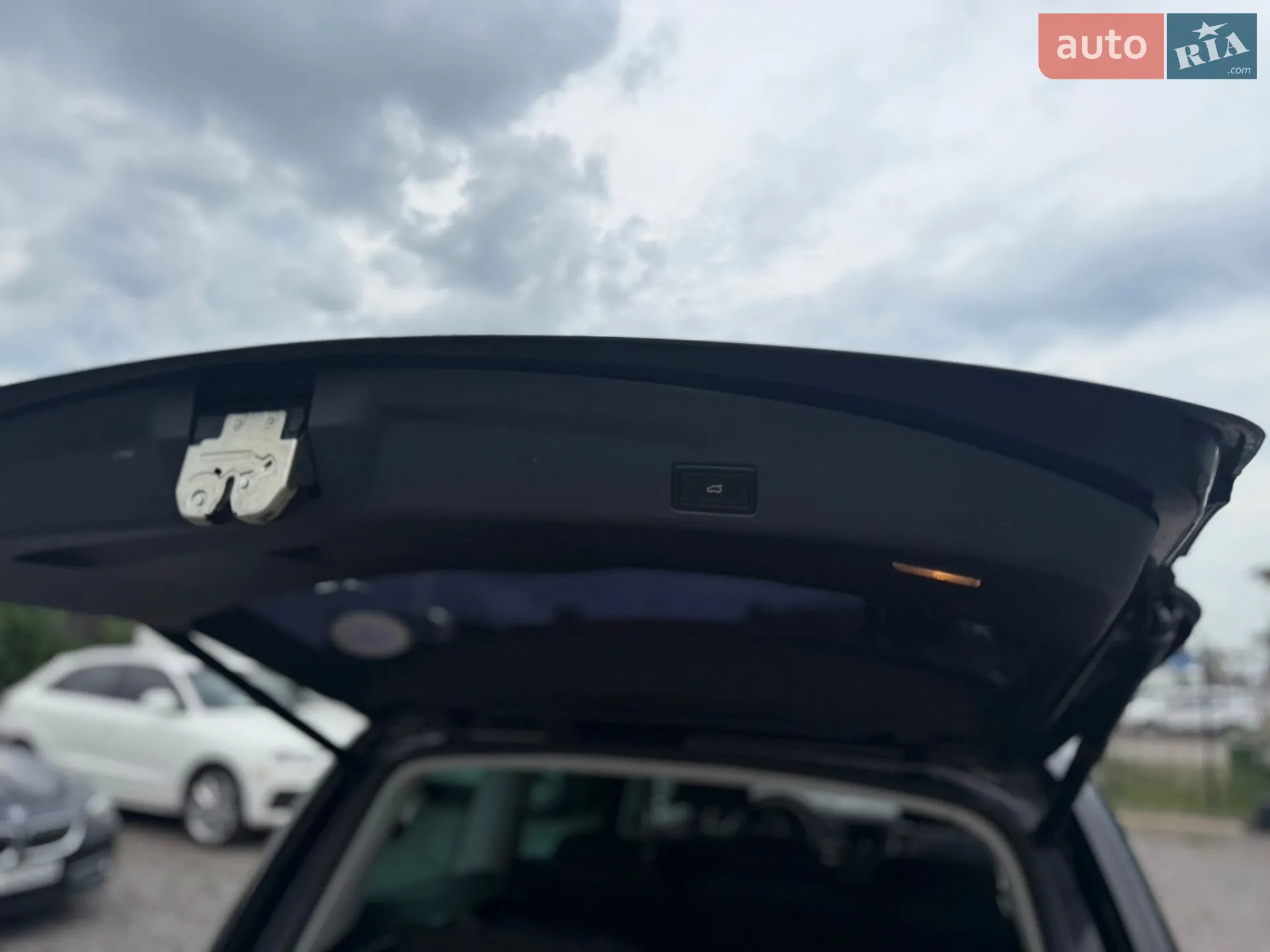 2015 Volkswagen Sharan - мініатюра 30