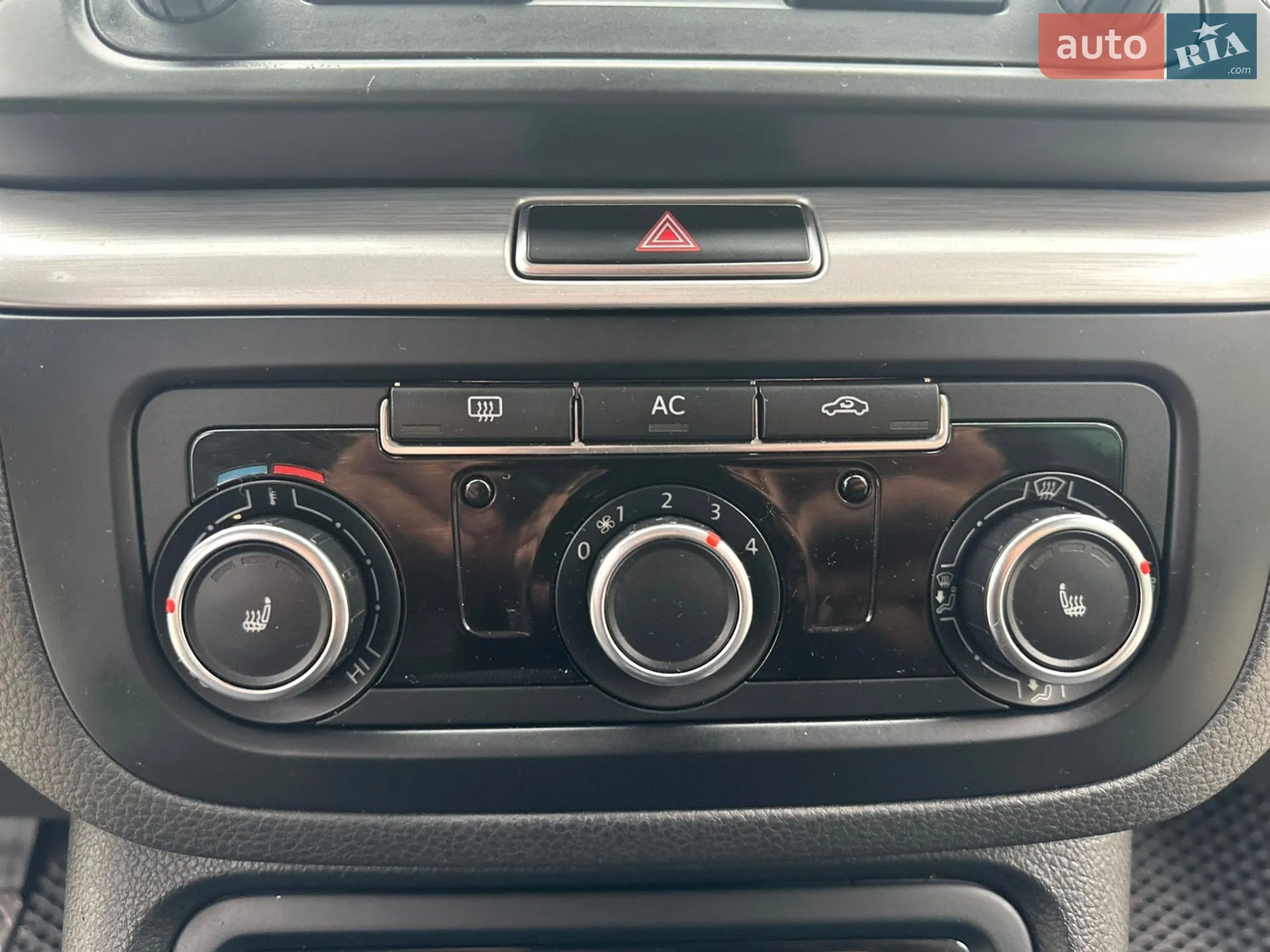 2011 Volkswagen Sharan - мініатюра 23