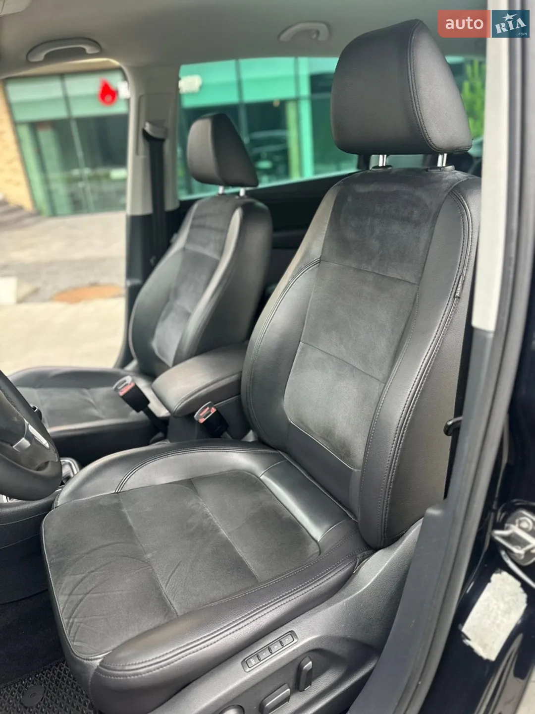 2011 Volkswagen Sharan - мініатюра 26